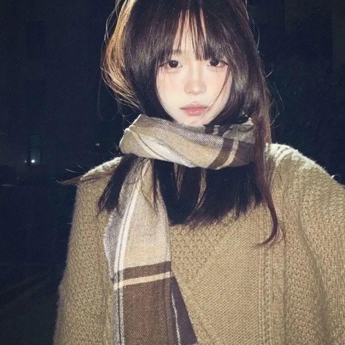 情迷希拉曼地：璀璨名姝